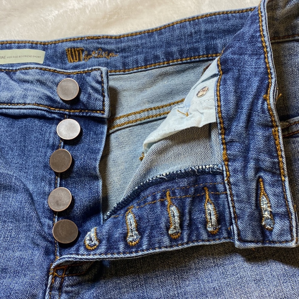 Kut From The Cloth Button Fly Catherine High Rise Boyfriend Short - Picture 5 of 14